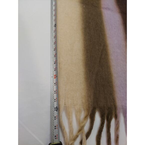 Anthropologie NEW Fuzzy Neutral Tones Blanket Scarf With Fringe 16"x84" - Picture 8 of 8